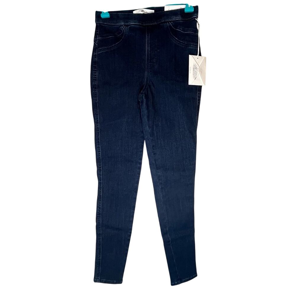 NWT! Kancan Dark Wash High Rise Elastic Waist Jeggings Size 0/ 23